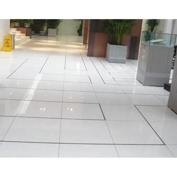 Pavimentazione in pietra di marmo bianco puro parete in cristallo sintetico artificiale bianco Nano pietra sinterizzata per camera d'albergo