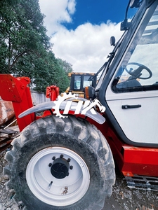 HANG KUI <span class=keywords><strong>Manitou</strong></span> MT1240 9.5ton 90% asli baru Jepang dengan EPA,CE pertanian murah digunakan <span class=keywords><strong>Manitou</strong></span> 1240 Forklift untuk memuat - Product Image 6