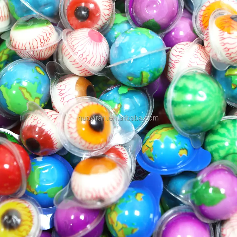 Fournisseur de bonbons festifs Halal 3D Fruit Eyes de marque propre Bouteille d'emballage personnalisée Fujian Vente en gros de bonbons Bonbons gommeux sucrés