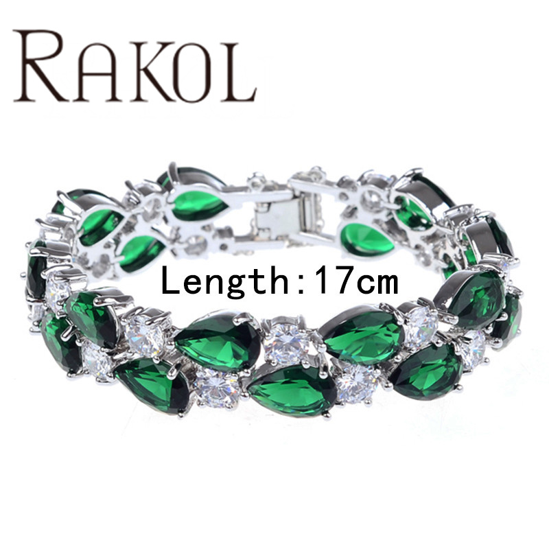 สีเขียวและสีขาว