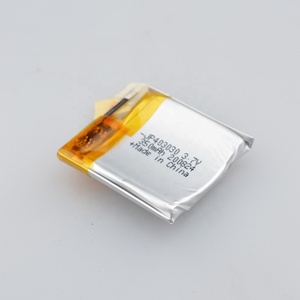 Şarj edilebilir kavisli lipo pil 403030 <span class=keywords><strong>pcb</strong></span> ile 3.7v 350mAh