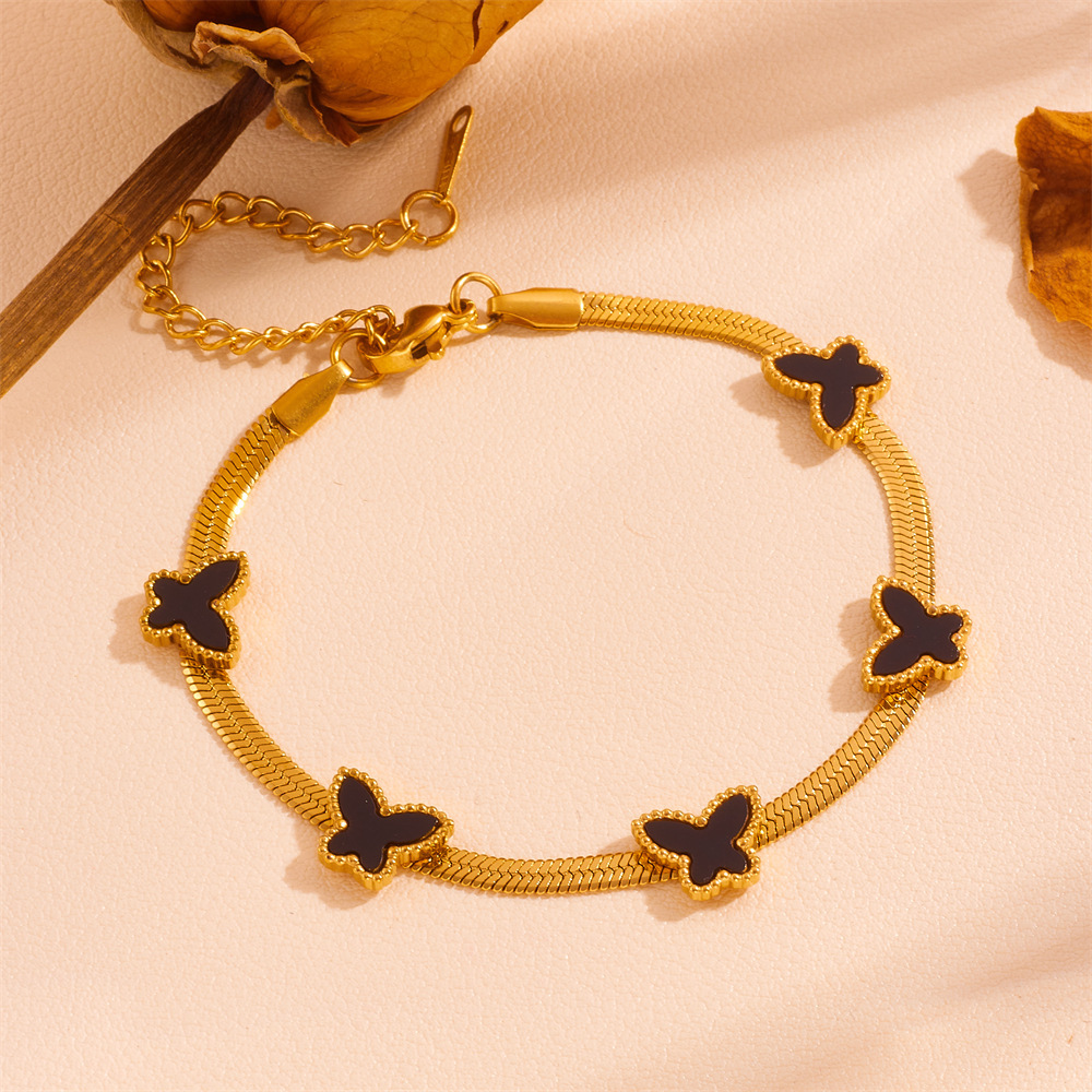 Bracelet coquillage noir papillon L609