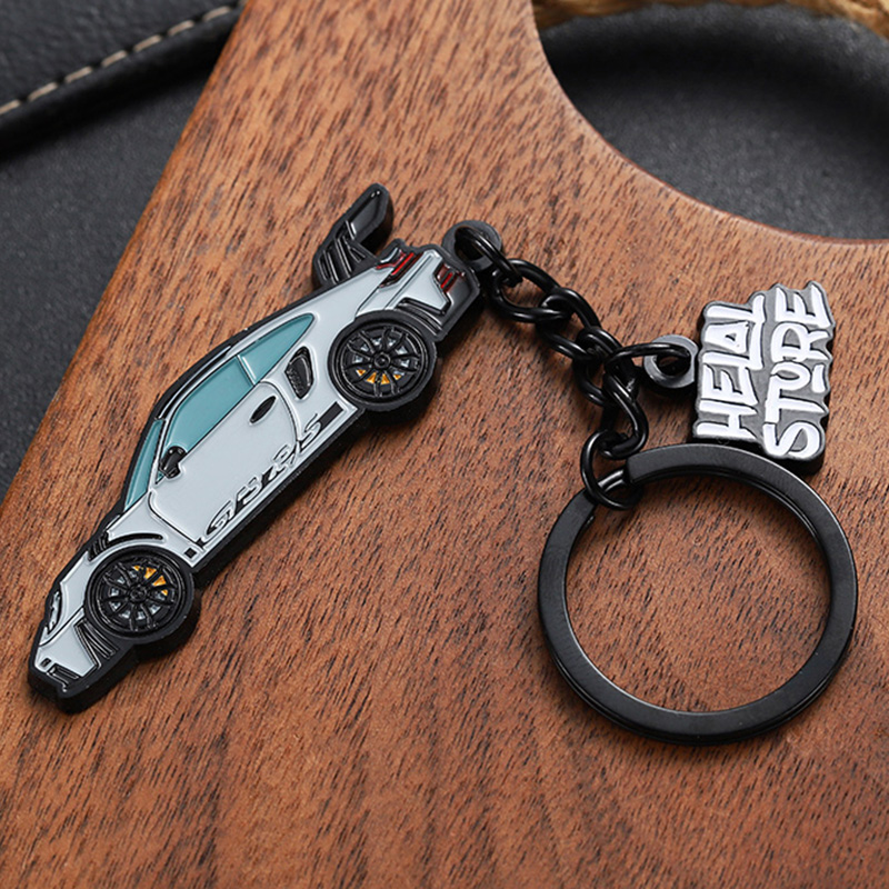 Porte-clés personnalisé en émail en forme de voiture mignonne