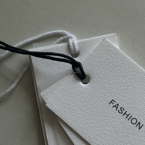 Etiqueta colgante personalizada para prendas Etiqueta de ropa Cuerda de etiqueta - Product Image 5