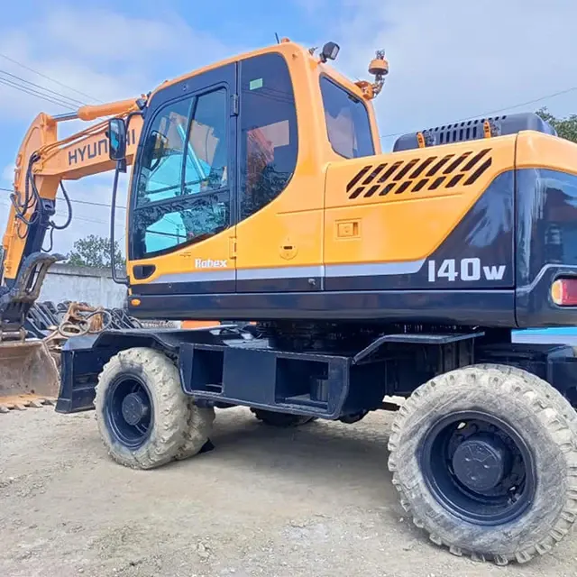 Roue de machines de construction d'occasion, pelleteuse coréenne Hyundai 140 W/140w-7/210/r-140 W, prix bon marché à vendre au pérou