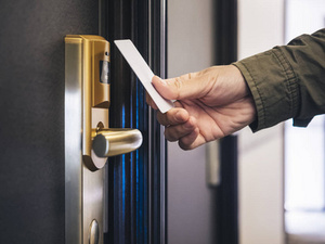 13,56 MHz Control DE ACCESO RFID Hotel Key Card Iso14443A VIP Hotel Key M 1K RFID Tarjetas inteligentes RFID Tarjeta de bloqueo de puerta - Product Image 6