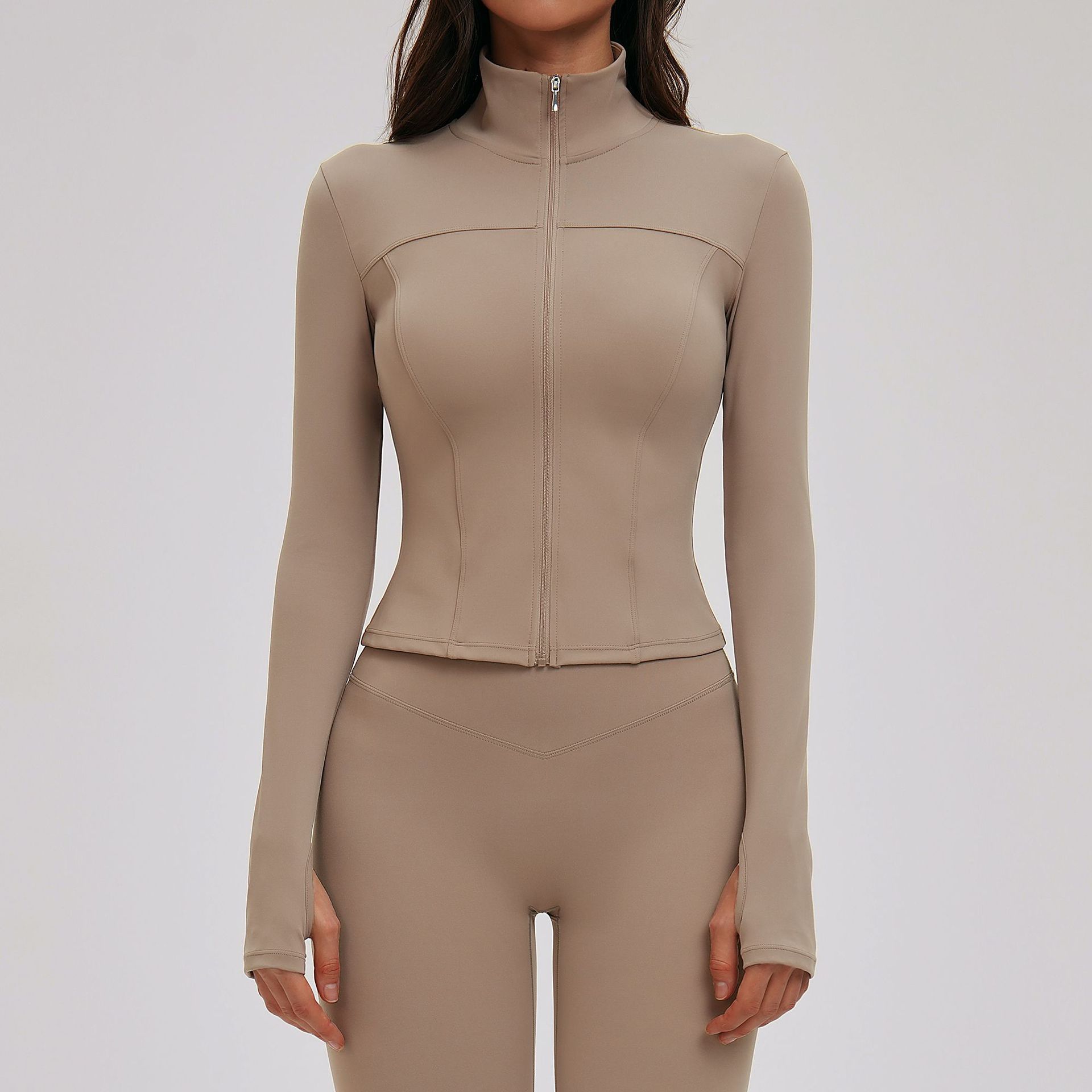 chaqueta caqui