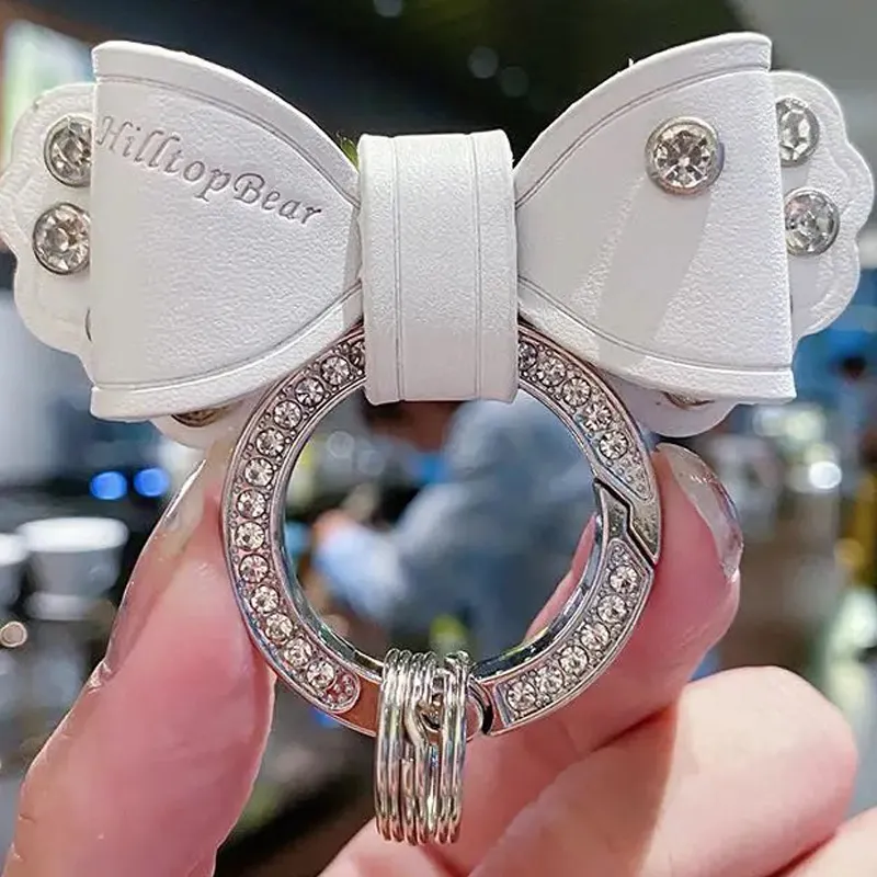 Cincin kunci hadiah Hari Valentine 2024 gantungan kunci kustom logo tas liontin kulit gantungan kunci