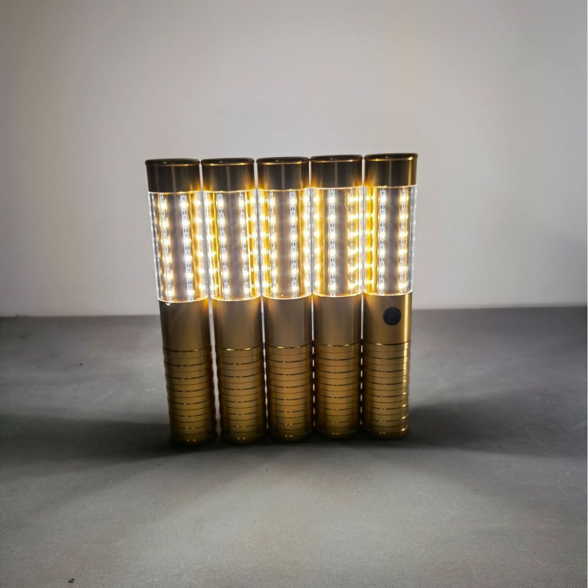 Gold + white light