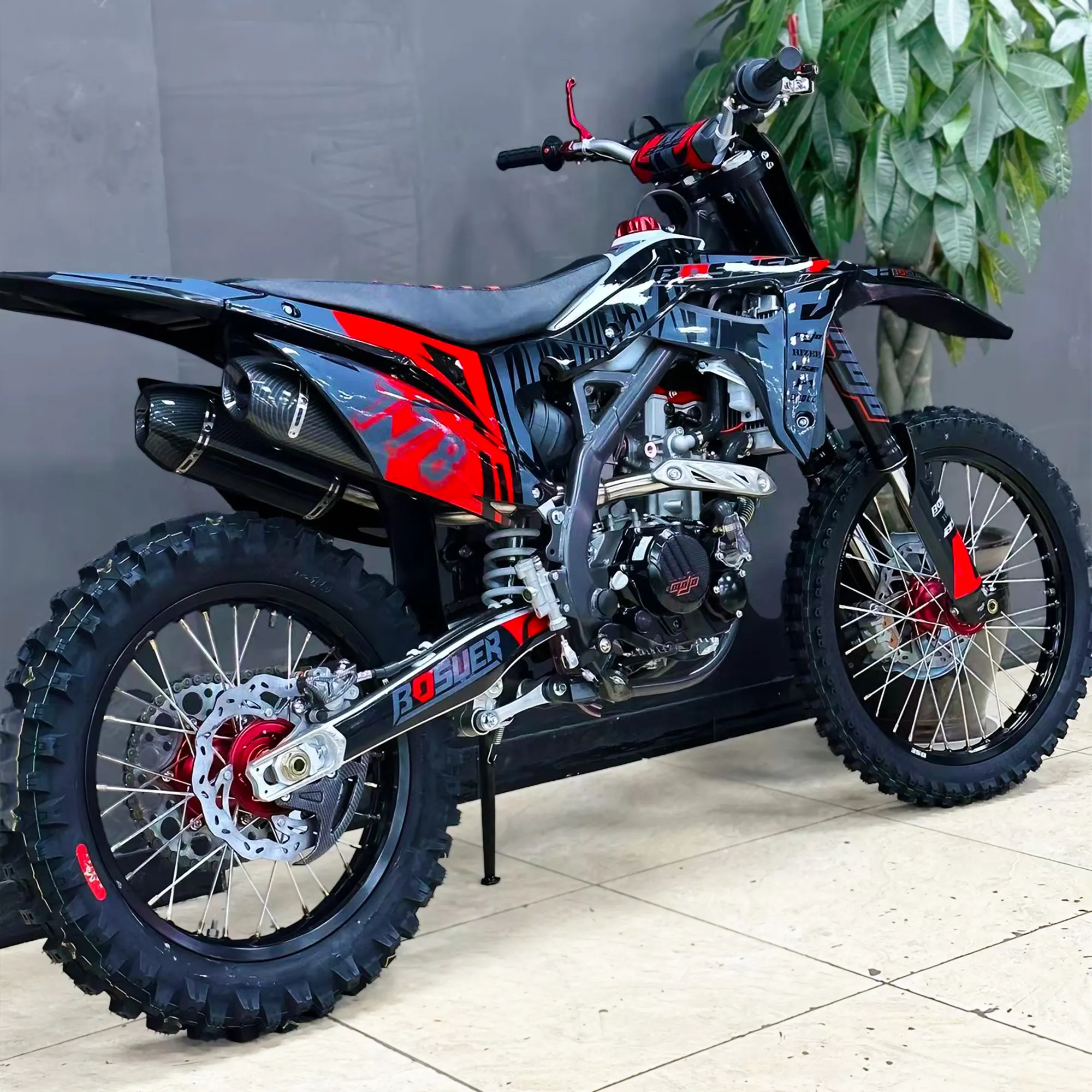 Çin yüksek kaliteli Motocross Enduro 300cc motosikletler üretir 4 İnme 300cc kir bisiklet Off-road motosikletler