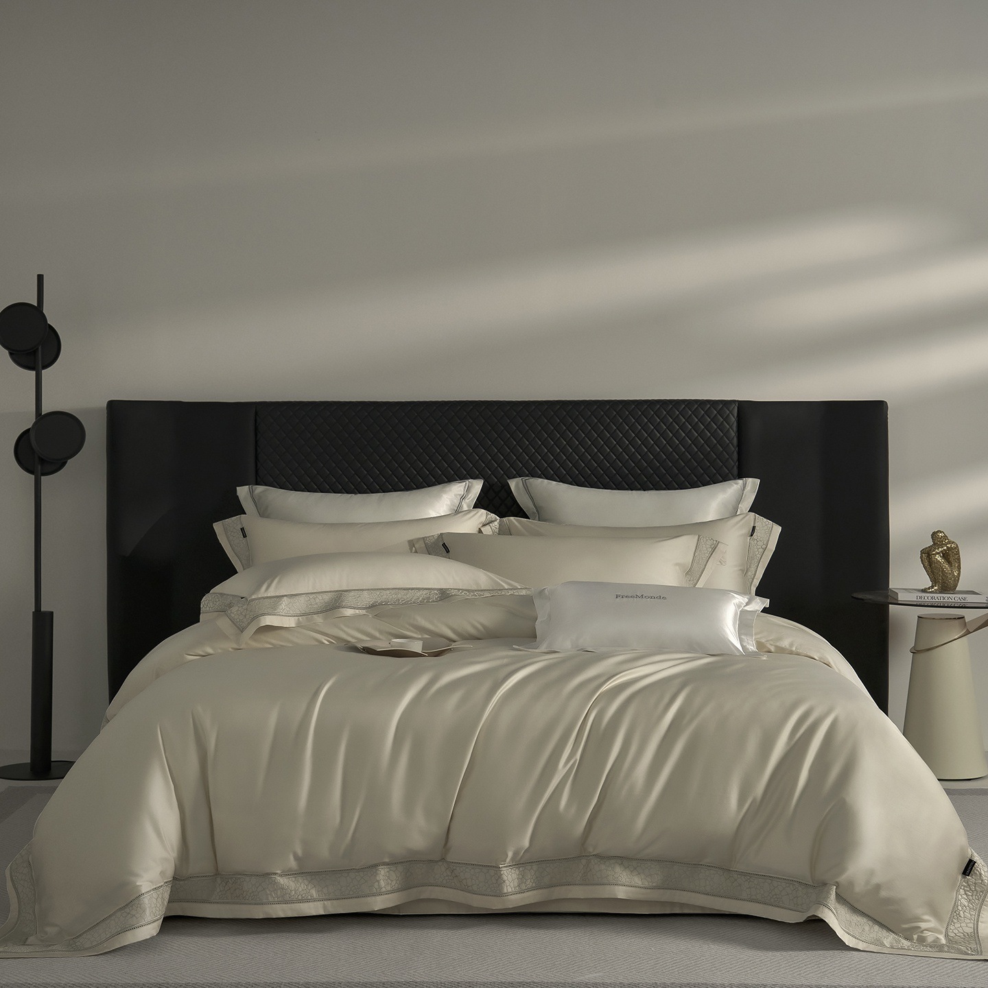 Fontainebleau-white