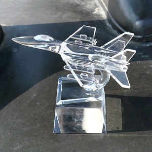Sang trọng hiện đại quân sự máy bay chiến đấu pha lê điêu khắc handmade Laser khắc logo OEM không quân theo chủ đề công ty Quà Tặng VIP khách hàng - Product Image 4