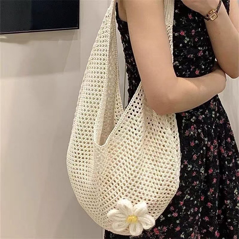 Borsa bianca a fiori grandi