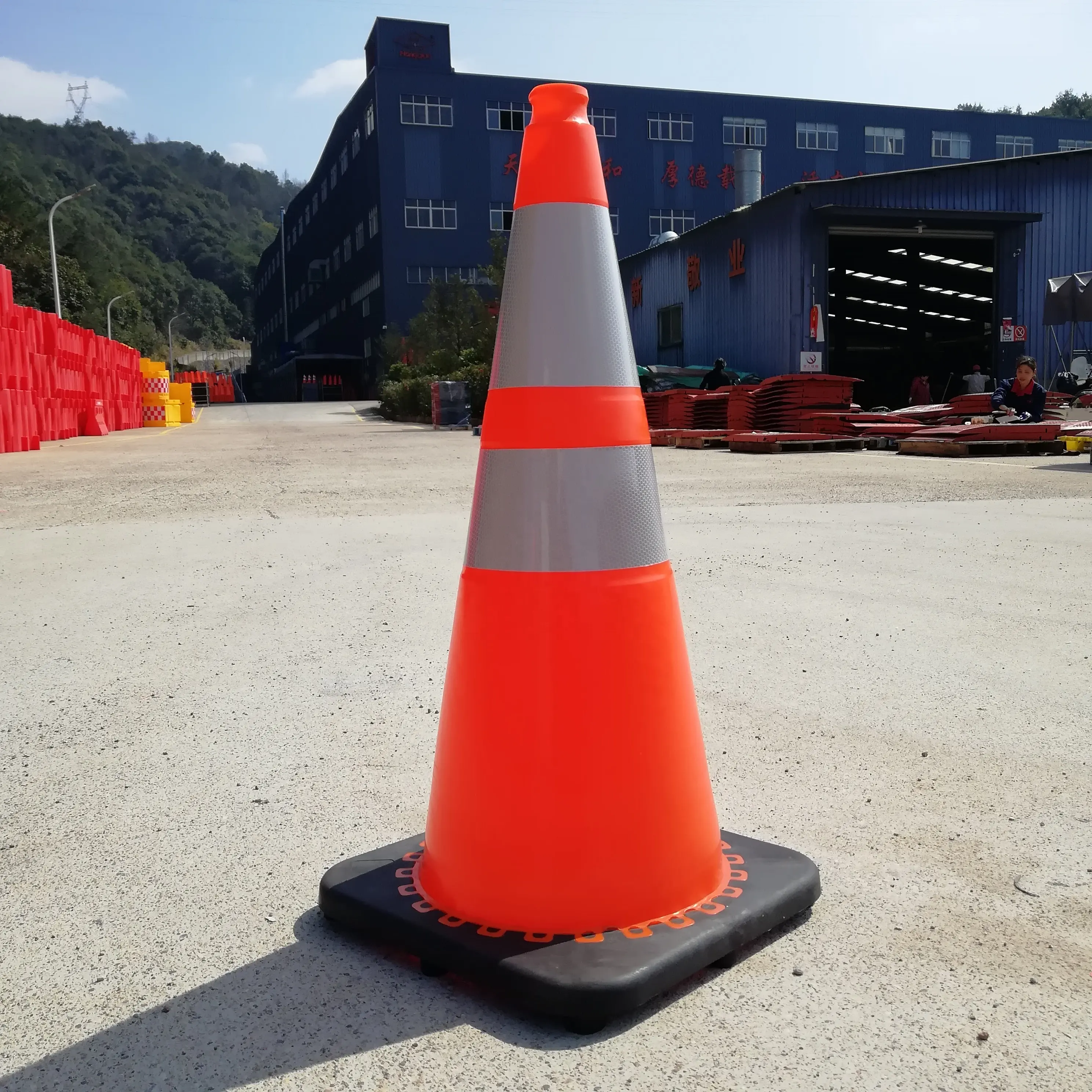71cm 28 "cone de segurança de tráfego de pvc, laranja flexível atacado com coleiras reflexivas não descascáveis