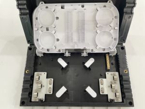 Cierre de empalme de fibra óptica de tipo horizontal en línea FTTH Soluciones integrales para Gpon y Wi-Fi Networking Model Number Splitter