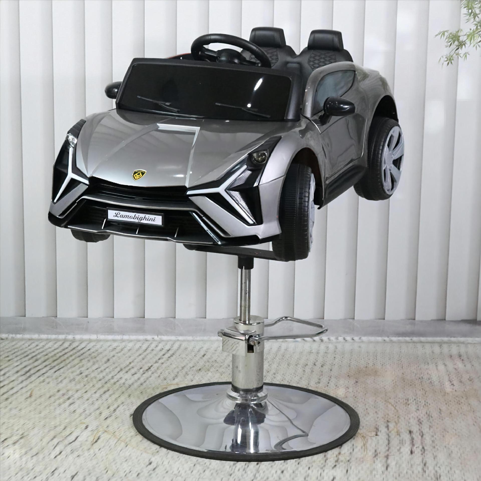 Lamborghini plateado
