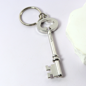 Low Price Customization Fine <strong>Key</strong> Shape Metal Keychain Pendant Personalized Bag Charm Creative Gift Keyring <strong>Key</strong> Holder - Product Image 4