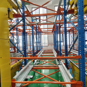 Car Shuttle Rack 4 Direção Pallet Mobile Rack <span class=keywords><strong>System</strong></span> Warehouse Equipamento de armazenamento Four-Way Radio Shuttle Racking com eficiente