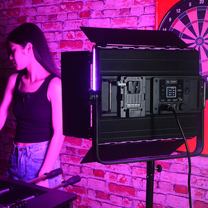 Yeni 2700K-7500K CRI96 RGB 14 etkileri günışığı 120W LED sürekli v-mount Video işığı stüdyo LED aydınlatma standı ile - Product Image 2