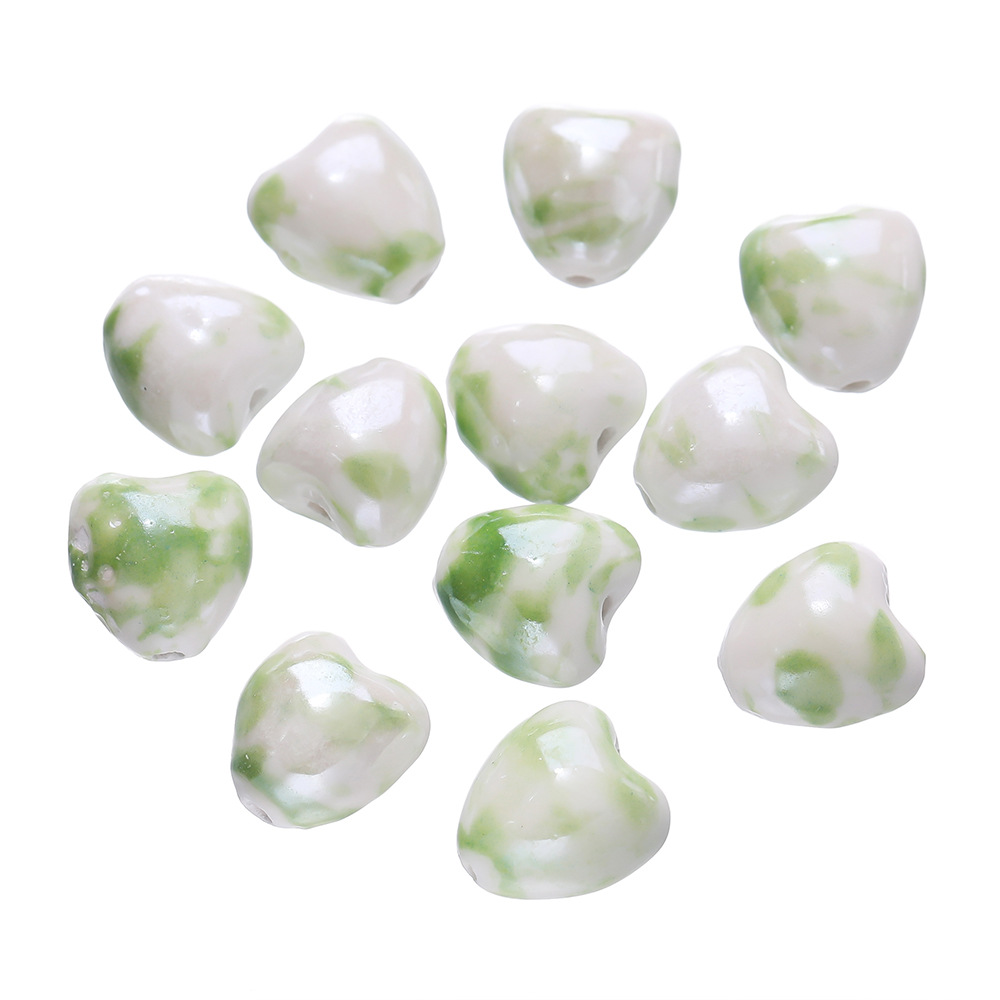 Perles Cœur en Céramique - Vert et Blanc