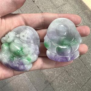 卸売ミャンマーブルマジェイドトリコロールグリーンイエロー笑いブッダ50mm刻まれたジェイドペンダントジュエリーペンダントDIYアクセサリー