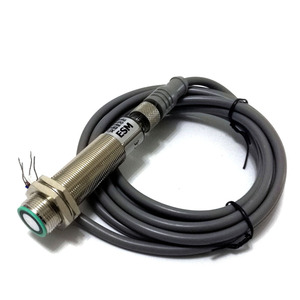 ESMUS06 0-10v 4-20ma超音波距離計、NPN PNP出力500mm 1000mmの拡散超音波近接センサー - Product Image 1