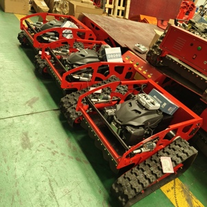Fast Cutting Machine HT550 Remote Control Crawler Lawn Mower Wheel Grass <strong>Cutter</strong> With CE ISO <strong>EPA</strong> Certificate - Product Image 4