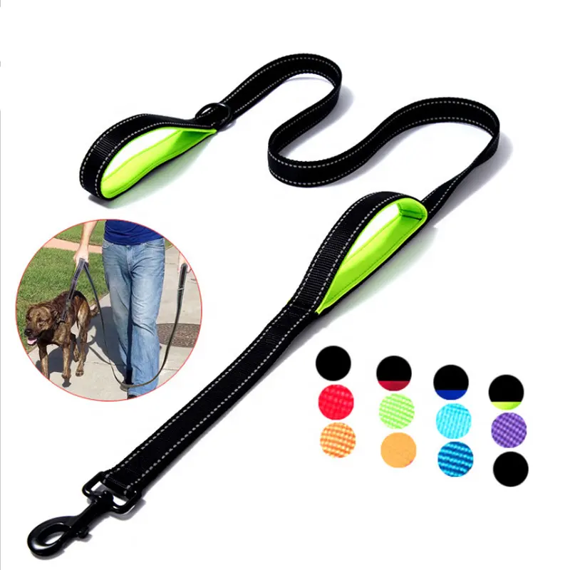 Laisse de chien Offre Spéciale Portable grand chien moyen corde de Traction Double épaissi Nylon réfléchissant laisse de chien