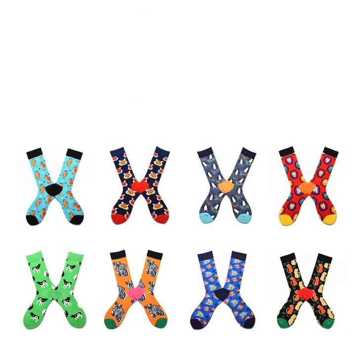 Neuankömmling Europa Tier muster Jacquard Mid-Tube Baumwolle Persönlichkeit Mode glücklich lustige Crew Socken für Männer