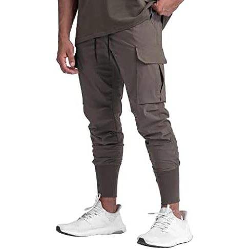 สีน้ำตาลอมเทาเข้ม