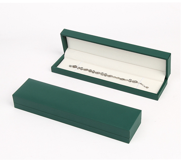 Green Bracelet Box