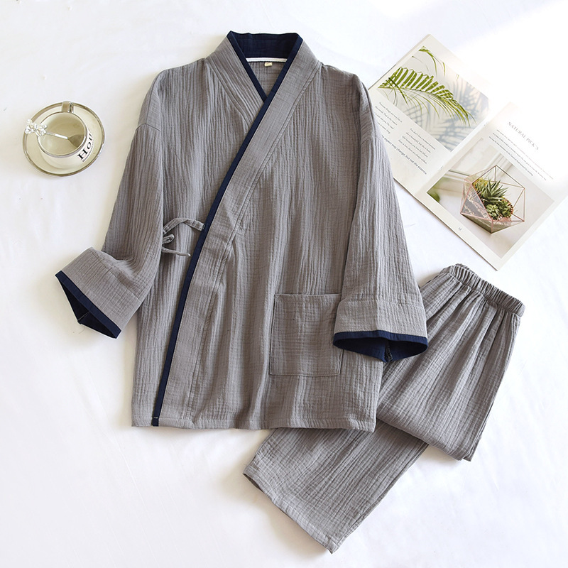 Ensemble gris antique avec surpiqûres