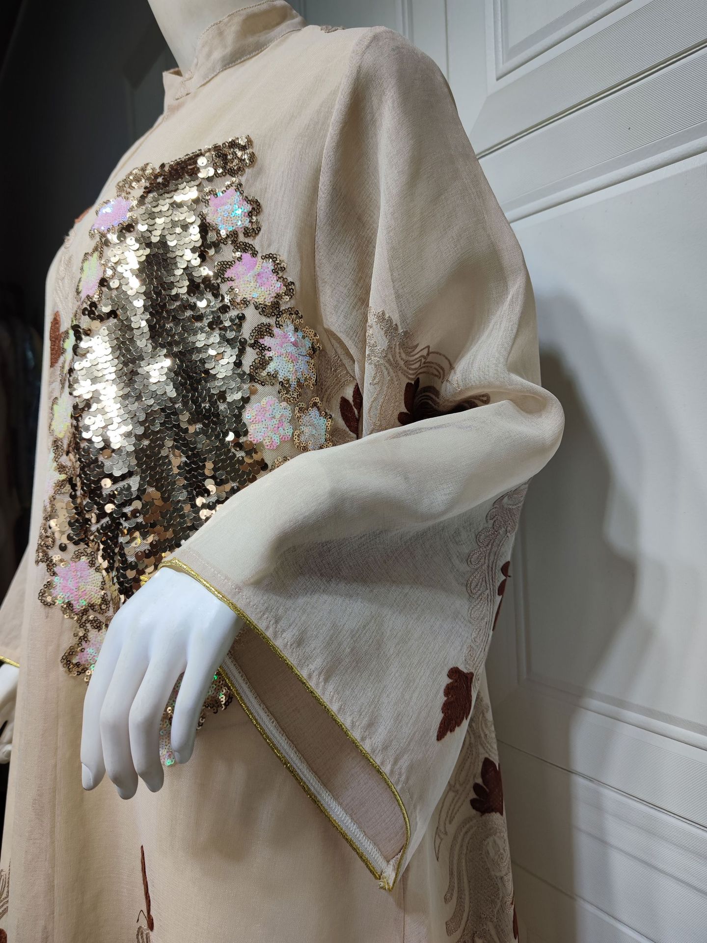 Middle East Women's Muslim Evening Dress Sequin Embroidered Dress Women Islamic Abaya Loose Autumn Casual Dress Islamic Clothing