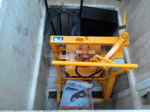 Máy Làm Gạch Rỗng Di Động QT 40-3 C Giá Rẻ Nhất Giảm Giá Mạnh 2022 Không Cần Pallet - Product Image 3