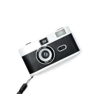 Logo Print Cheap Reusable <strong>Kodak</strong> Film 35mm Camera Colorful Manual Wind and Rewind Photos with White Flash - Product Image 5