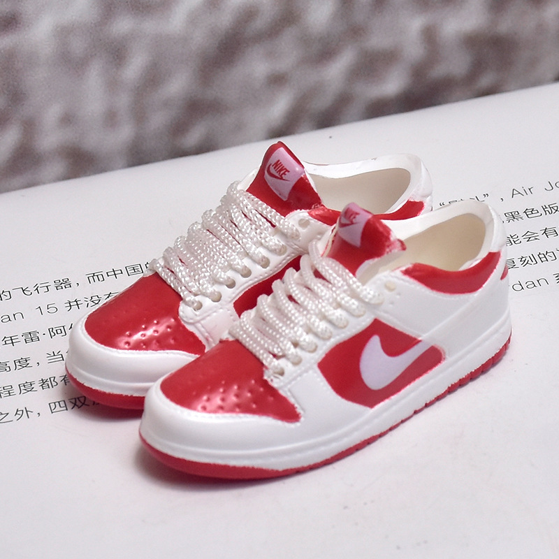 Par de zapatillas Dunk University rojo-nude