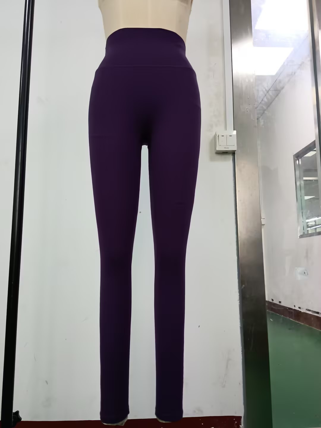 Viola scuro T024
