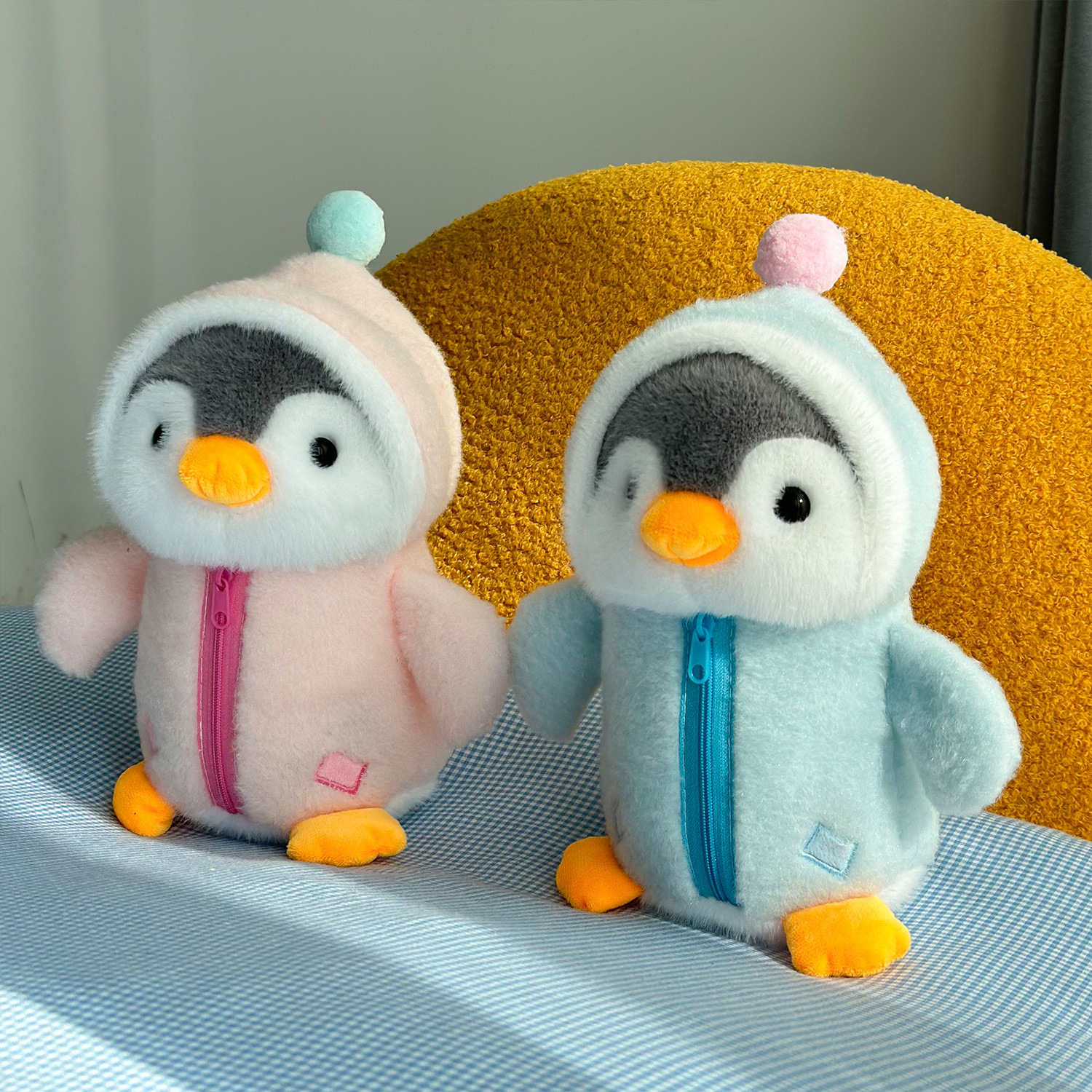 Cucciolo di pinguino sensibile al freddo - 25 cm