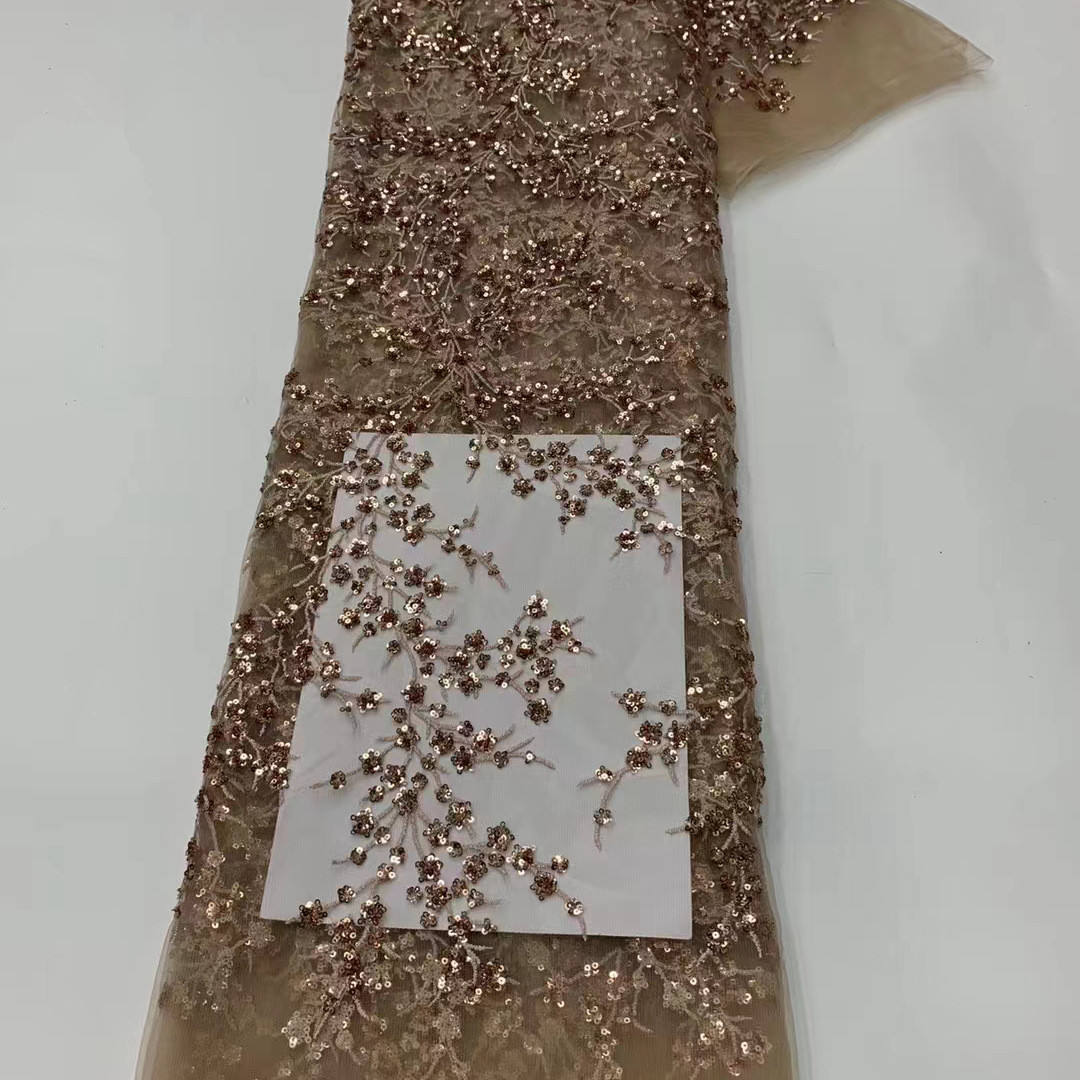 สีน้ำตาล