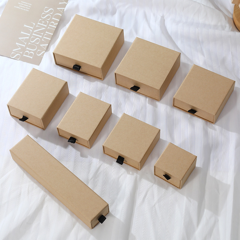 Light kraft paper
