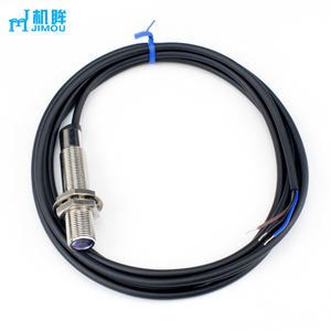 Alta precisão para a detecção de reflexão difusa do laser rosqueado cilíndrico do <span class=keywords><strong>sensor</strong></span> óptico 300mm 500mm M18 com saída NPN PNPN - Product Image 3