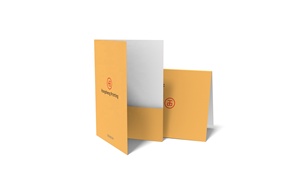 5''x7'' Flat Glossy Finish Paper <strong>Folded</strong> Menu <strong>Cards</strong> With Inside Printing - Product Image 2