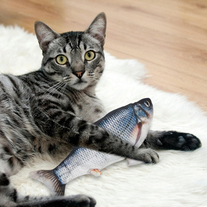 Juguete interactivo de gato de peluche al por mayor, pez flopping eléctrico recargable con hierba gatera, juguete de pez Kicker de gato móvil realista - Product Image 1