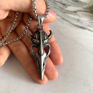 Grosir disesuaikan baja nirkarat lucu masker kalung desain pribadi Vintage Minotaur masker kalung untuk pria - Product Image 4