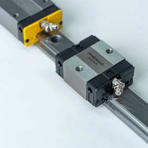Bloques lineales en miniatura de alta resistencia, Riel de guía lineal y deslizadores - Product Image 1