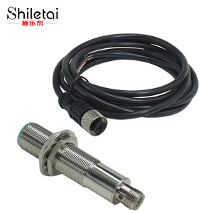 Sensor ultrasónico de la serie SHILETAI M18 con función de compensación de temperatura utilizado en la línea de montaje para la detección de posicionamiento - Product Image 2