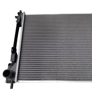 Pusula 68004049AB radyatör yüksek kaliteli ve mükemmel durumda ve normal olarak kullanılabilir - Product Image 3