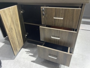 <span class=keywords><strong>Design</strong></span> Moderno Simples Madeira Home Office Móveis Workstation Computador Mesa Estudo Escrita Mesa Qualidade Superior Nova Personalização
