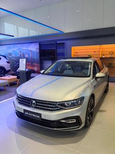 Volkswagens <span class=keywords><strong>Magotan</strong></span> מחיר 2025 2024 2023 1.4t-2.0 בנזין 4 דלתות 5 סדן מכונית חדשה עבור volkswagens Vw <span class=keywords><strong>Magotan</strong></span>