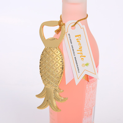 ouvre-bouteille doré - forme d'ananas